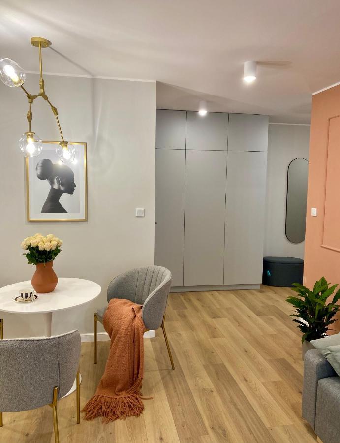 Apartament Prestige /Miejsce Parkingowe Poznań Exterior foto